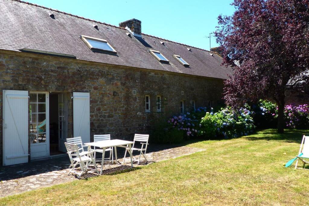 Crac'H, Grande Maison De Vacances Au Calme Crach Eksteriør billede